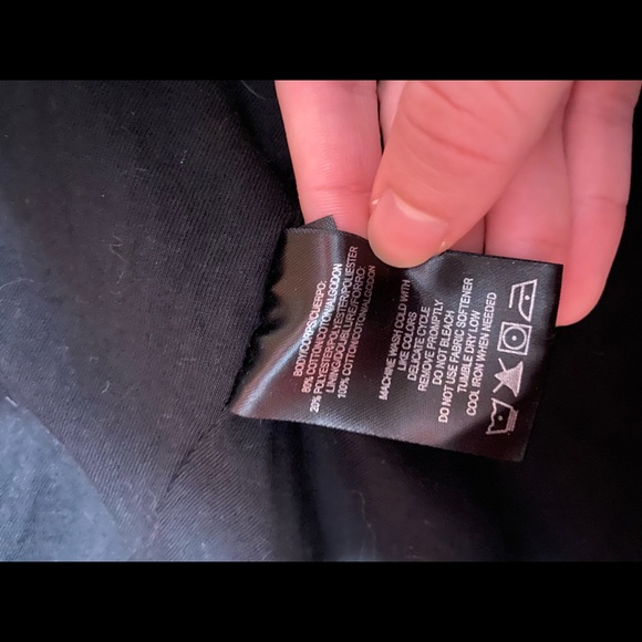 💖NWOT MNY by Andrew Marc Cardigan! - Picture 4 of 6